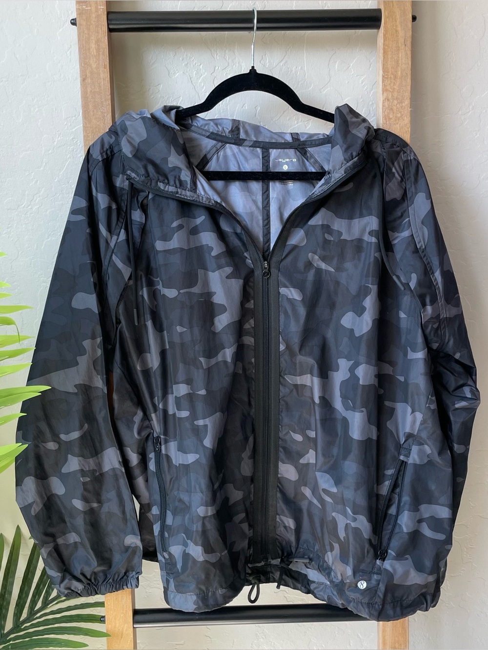 Layer 8 Women's Black & Gray Camo Hooded Windbreaker